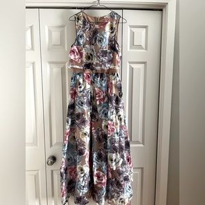 Floral Maxi Size Medium